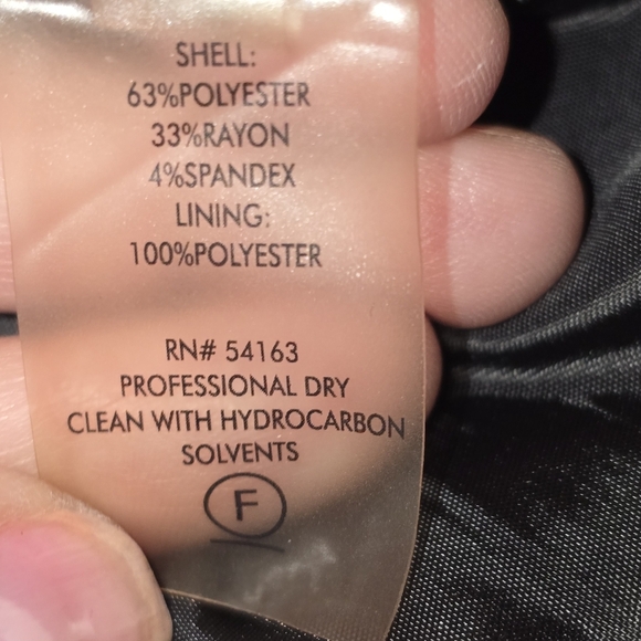 Calvin Klein Black and White Sheath Mini Dress, V-neck, Pockets Size 6 Euc - Picture 7 of 7